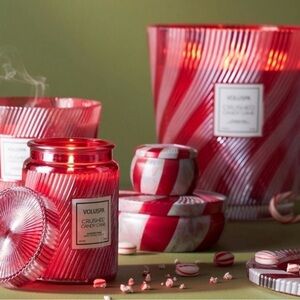 Voluspa Crushed Candy Cane Candle NIB